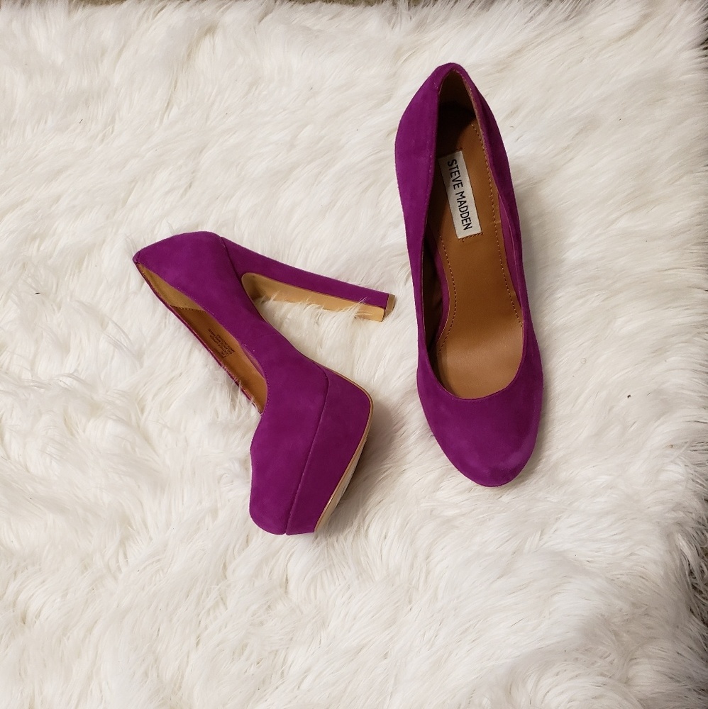 Steve Madden's Fuchsia Heels